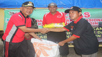 Warga Korban Banjir di Tabir Timur Juga Dapat Bantuan