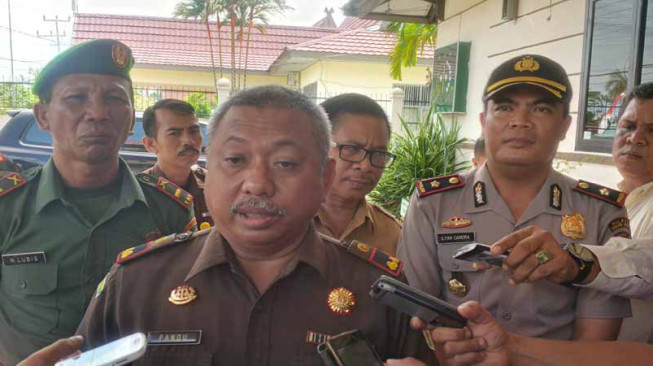 Kejari Kualatungkal Terus Kejar Korupsi Dinsosnakertrans dan KONI