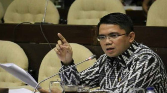 Legislator Senayan Sesalkan Tindakan Gubernur Jambi