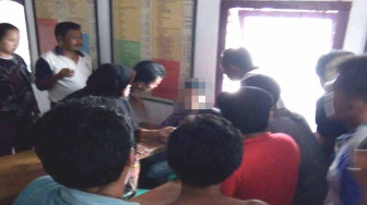 Mesum di Kamar Mandi, Sepasang Kekasih Ditangkap Warga