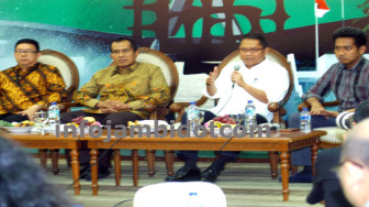 Menkominfo Bantah Blokir 11 Media Online Islam