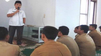 Al Haris Ajak Pejabat dan Pegawai Makmurkan Mushalla