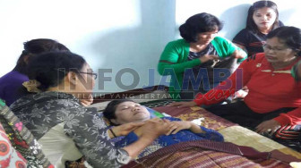Bangun Tidur Supriadi Temukan Orangtuanya Tergeletak di Dapur