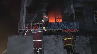 Toko Sepedanya Terbakar, Gustus Rugi Ratusan Juta Rupiah