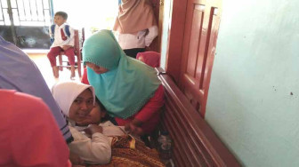 Puluhan Siswa SMPN 12 Merangin Kesurupan