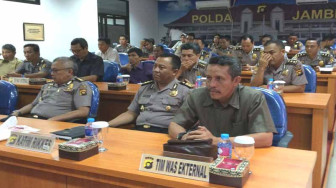 Tim Pengawas Penerimaan Anggota Polri Disumpah Serentak se-Indonesia