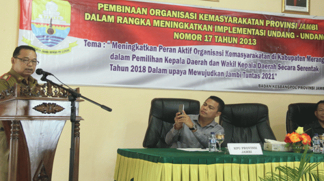 Pemerintah Terus Melakukan Pembinaan Terhadap Ormas-LSM