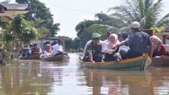 Sherrin Minta Puskesmas Siaga Bantu Korban Banjir