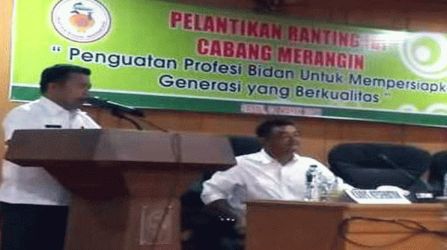 Selesai Kuliah Bidan Langsung Bertugas Di Desa