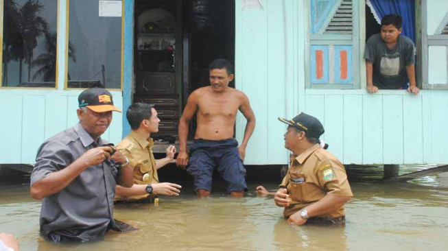 ‎Tinjau Banjir, Zola Pastikan Bantuan Sampai
