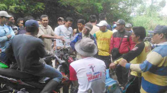 Breaking News... Dua Desa di Kerinci Bentrok, Seorang Kades Terluka