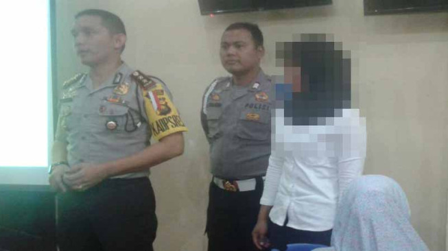 Bayi Hasil Hubungan Gelap Dibuang