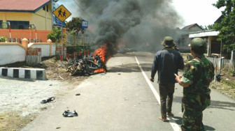 Ini Foto-Foto Motor Dibakar Saat “Kerusuhan Tamiai”