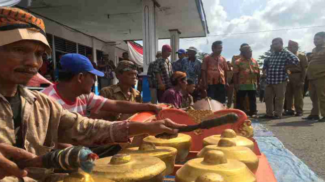 Bupati Romi : Yang Terlambat Batal Dilantik