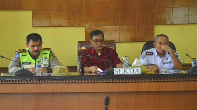 Plt Sekda Batanghari Buka Rakor Furom LLAJ