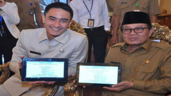 Gubernur, Wagub dan Forkompinda Serahkan SPT Tepat Waktu