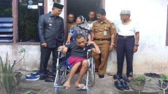 Tiga Warga Lagi Dapat Bantuan Kursi Roda Dari Fasha
