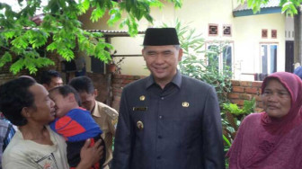 Anaknya Dibantu Pemkot, Junaidi Senang Bukan Kepalang