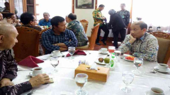Wamen Archandra Tawarkan PLTN ke Bupati Romi