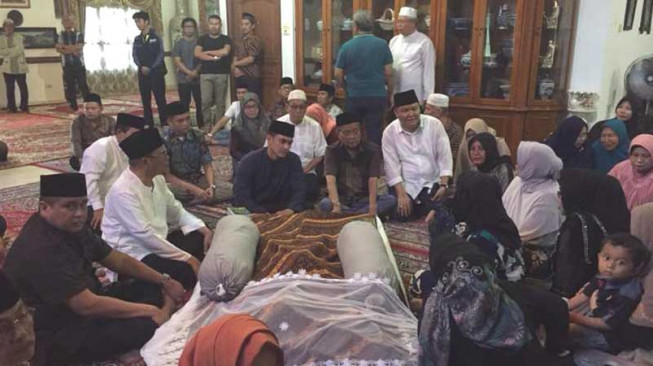 Mantan Bupati Batanghari Tutup Usia