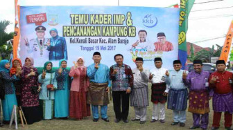 Walikota Jambi Canangkan Kampung KB dan Dialog Bersama Kader IMP