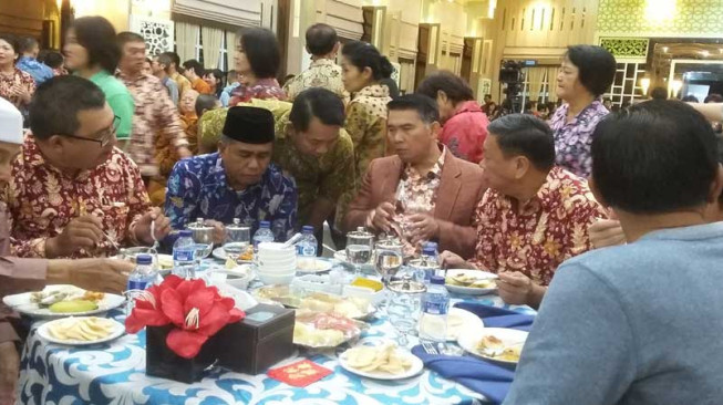 Walikota Fasha Ajak Umat Budha Bersatu Bangun Kota Jambi