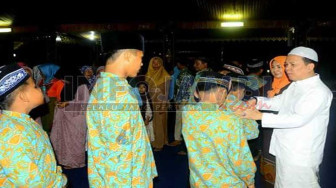Sambut Ramadhan, Bupati Batanghari Santuni Anak Yatim