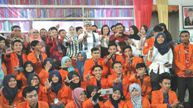 Membaca Tidak Harus Tebal, Tapi Rutin