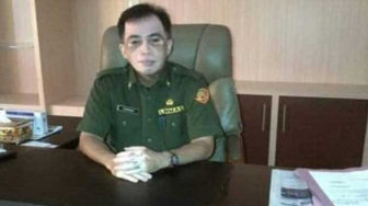 Puluhan Bidan dan Dokter Tunggu SK