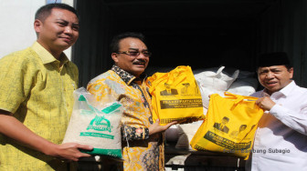 Golkar Salurkan 25 Ribu Paket Zakat