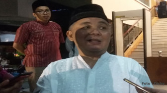 V Carlusa : Penukaran Uang di Kas Resmi