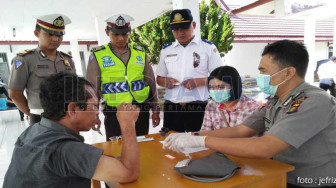 Polisi Kepung Terminal Bangko, Nah...