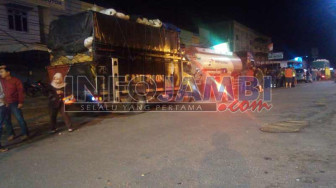 Tabrakan Beruntun, Truk Tangki Hantam CRV