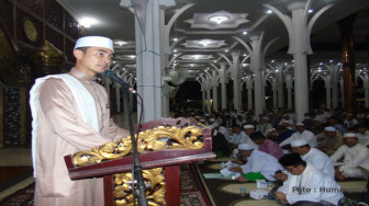Zumi Zola : Al-Qur’an Jangan Jadi Simbol Saja