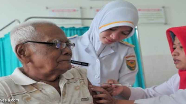 Ratusan Calon Haji Asal Batanghari Disuntik