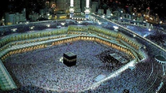 Pemberontak Yaman Arahkan Rudal Ke Makah