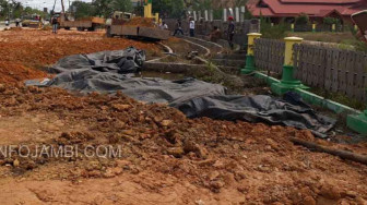 10 Proyek Miliaran Rupiah Ditender Ulang