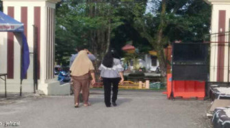 Ayah Selingkuh, Anak Mengamuk