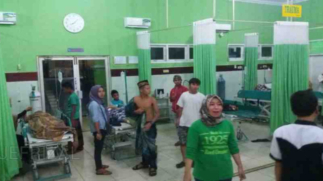 Belasan Santri Pesantren Duafa Dilarikan ke Rumah Sakit