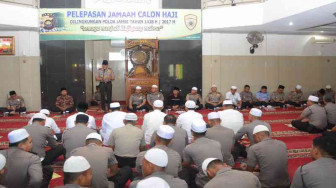 Kapolda Lepas Anggota Polda Jambi Tunaikan Ibadah Haji