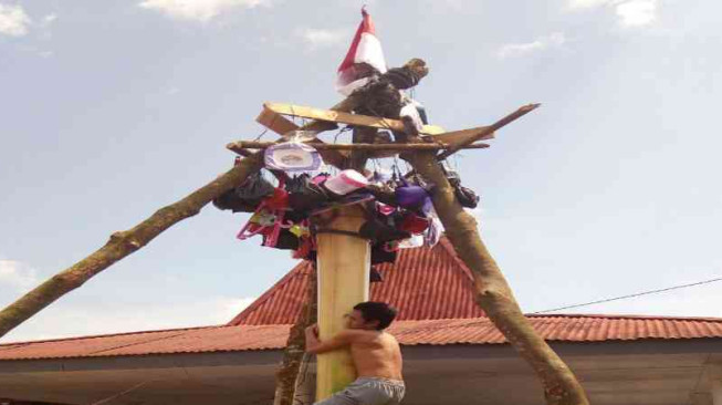 Lapas Muara Bulian Gelar Lomba Panjat Pohon Pisang
