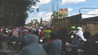 Pawai 17 Agustus, Jalinsum Macet Parah