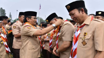 Berjasa Bangun Pramuka, Wali Kota Fasha Dianugerahi Lencana Jasa Melati