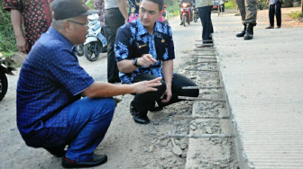 Zola Tinjau Pembangunan Jalan Ruas Ness – Sungai Buluh