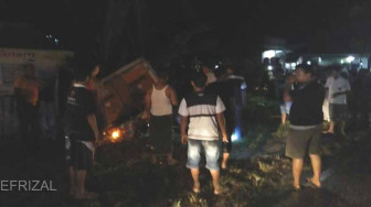 Mobil Pos Hantam Mobil Buku
