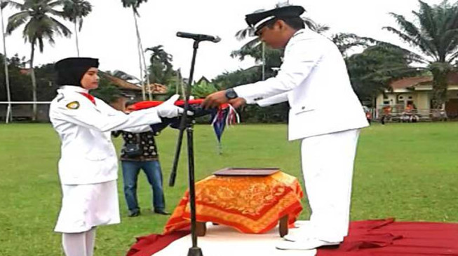 Senaung Pecahkan Rekor, Pertama Kali Melaksanakan Upacara HUT Kemerdekaan RI Tingkat Desa