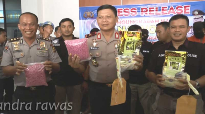 Polda Jambi Amankan 2 Kg Shabu dan 9.887 Butir Ekstasi
