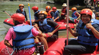 Arung Jeram Semarakkan FPGNM Jambi 2017
