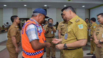 Pemkot Jambi Jadikan Juru Parkir Berstandar
