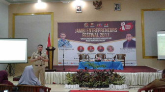 Jadi Pemateri Jambi Entrepenuers Festival, Fasha Tambah Wawasan dan Perkuat Mental Wirausahawan